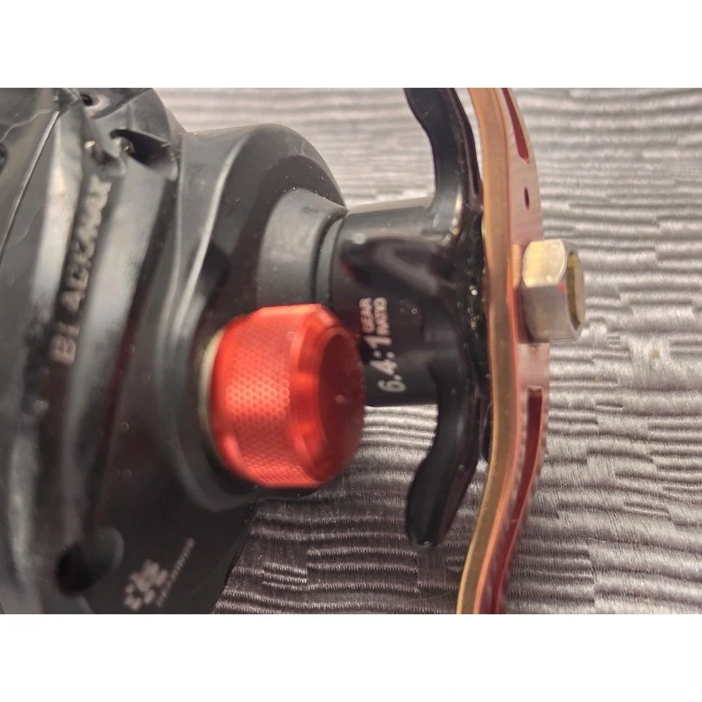 Abu Garcia Black Max BMAX2-L Fishing Reel 5 Bearings 6.4:1 Swedish Engineering